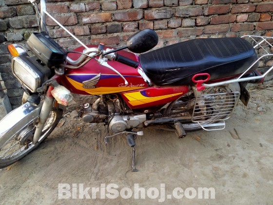 Honda cd Pakistani 80